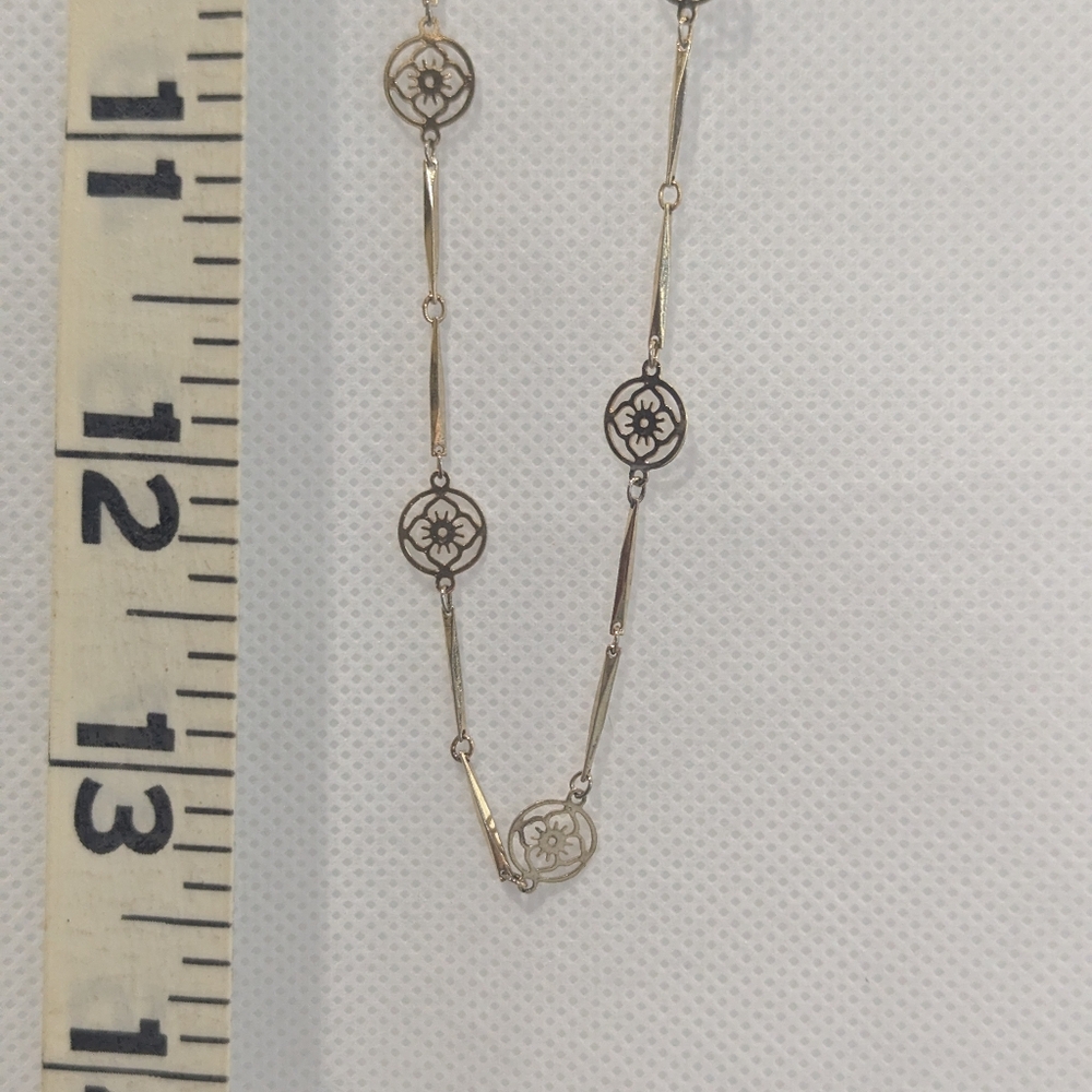 Vintage 1977 Avon Blooming Lotus & Sarah Coventry 1959 Signed Necklaces - Picture 11 of 11